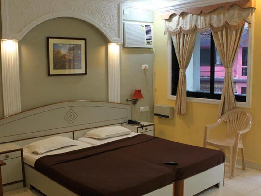Hotel Amigo Plaza Colva Zewnętrze zdjęcie