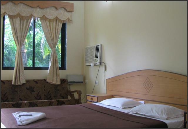 Hotel Amigo Plaza Colva Zewnętrze zdjęcie