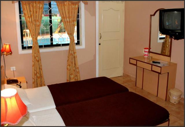Hotel Amigo Plaza Colva Zewnętrze zdjęcie